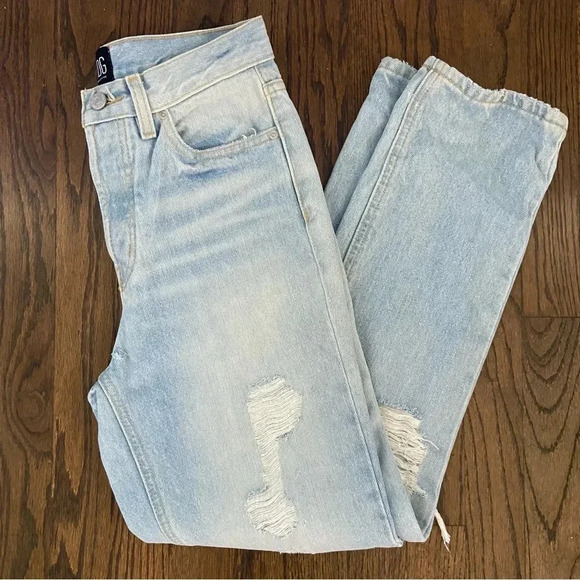 BDG Slim Straight Jeans Size 26 - Picture 1 of 6